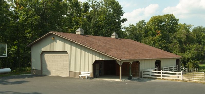 Equestrian 40' x 75' with 20' lean-to and shingled roof